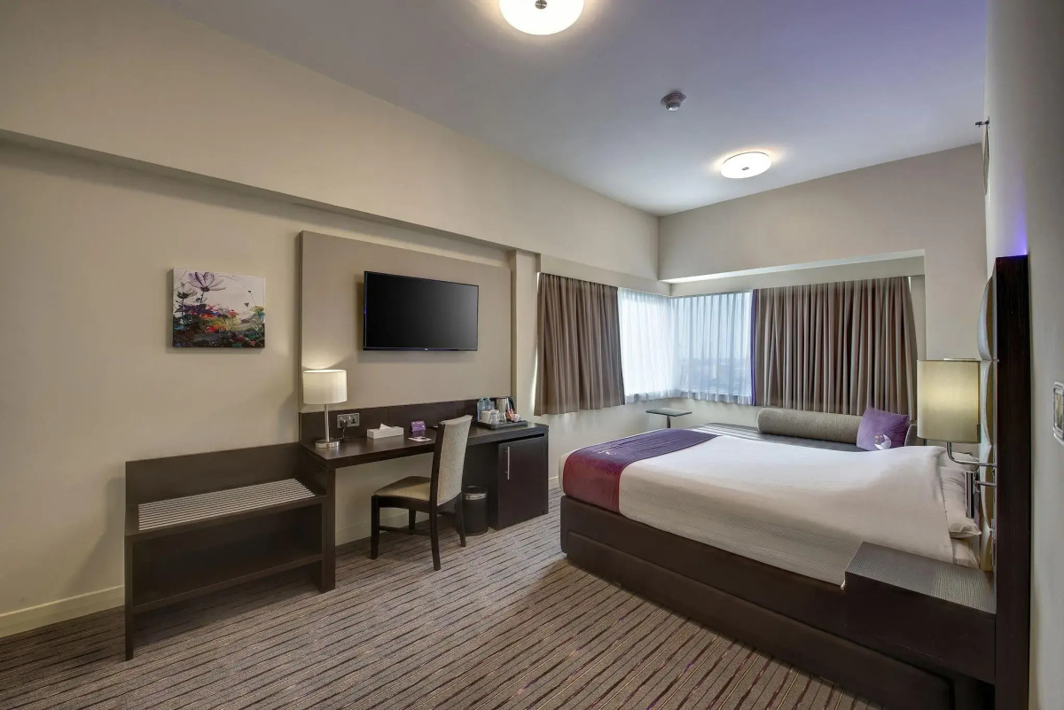 Premier Inn Dubai Ibn Battuta Mall