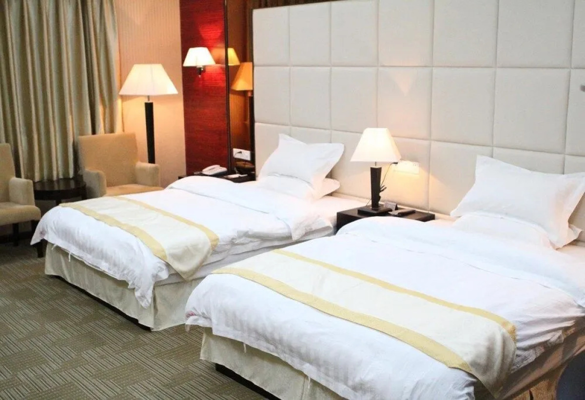 Guangzhou Prone Business Hotel