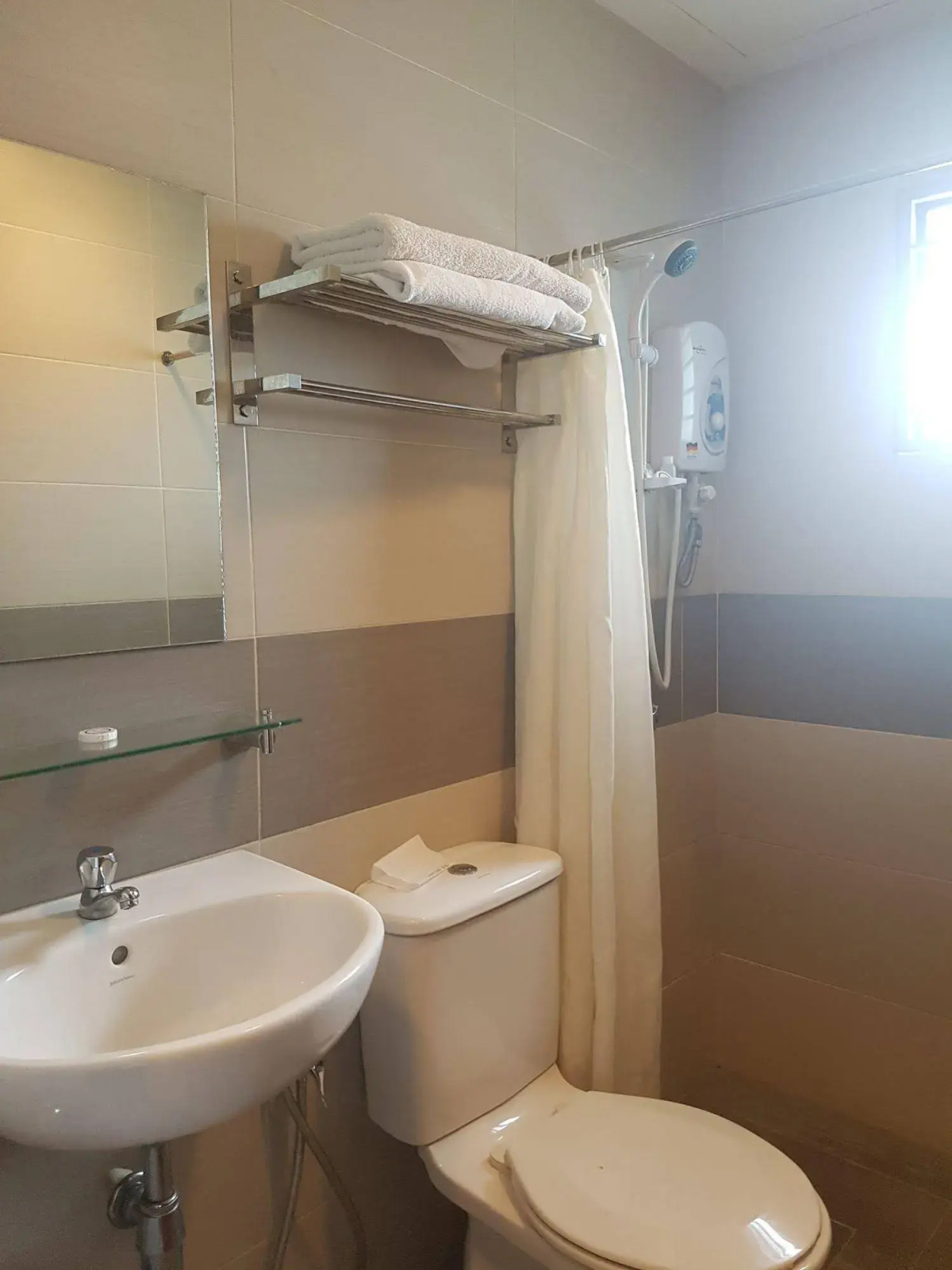 Отель Swing and Pillows — KL Sg Besi