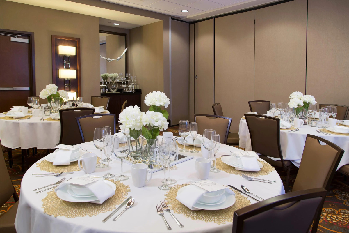 Ramada Plaza by Wyndham Orlando Resort & Suites Intl Drive