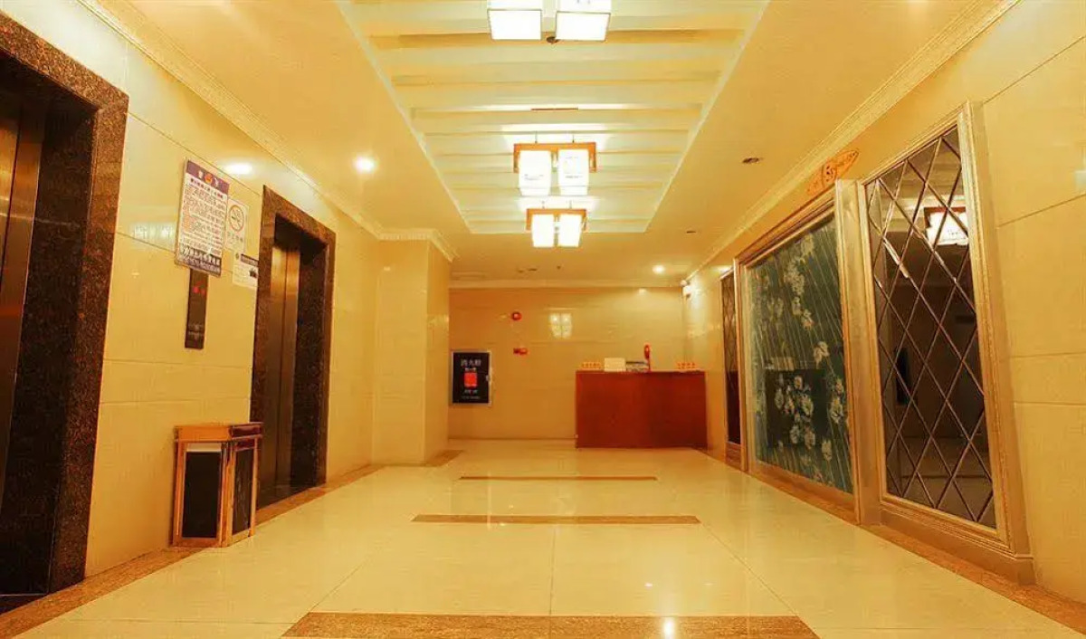 Yingfeng Business Hotel