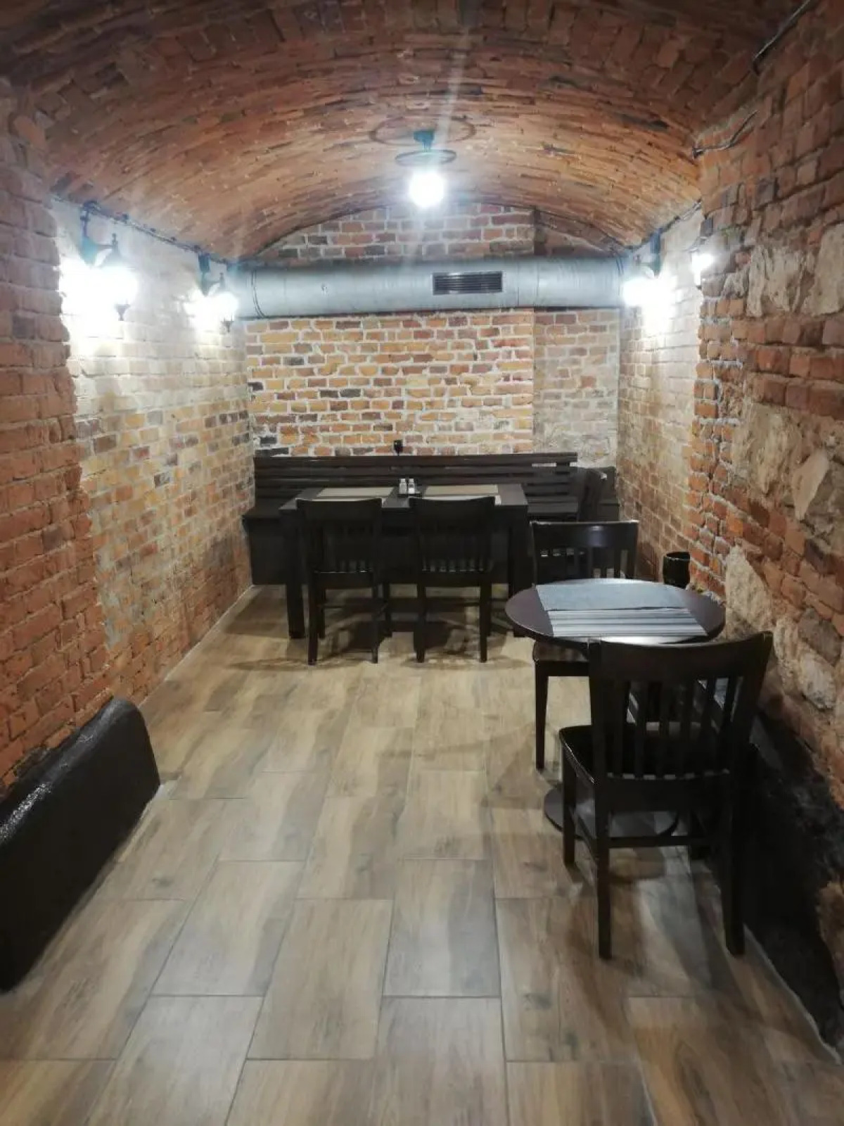 Lorf Hostel&Apartments