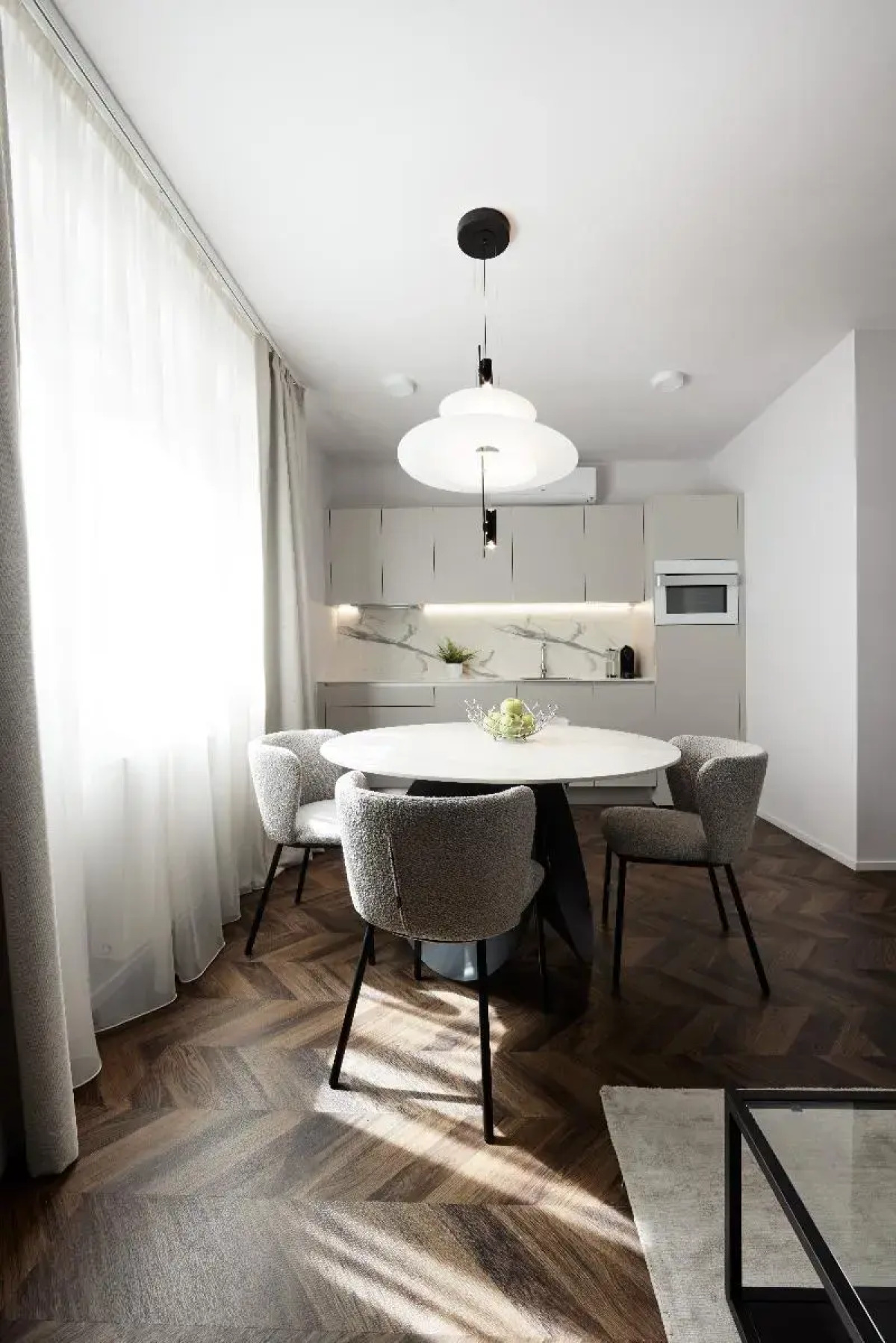 The Amberlyn Suite Hotel