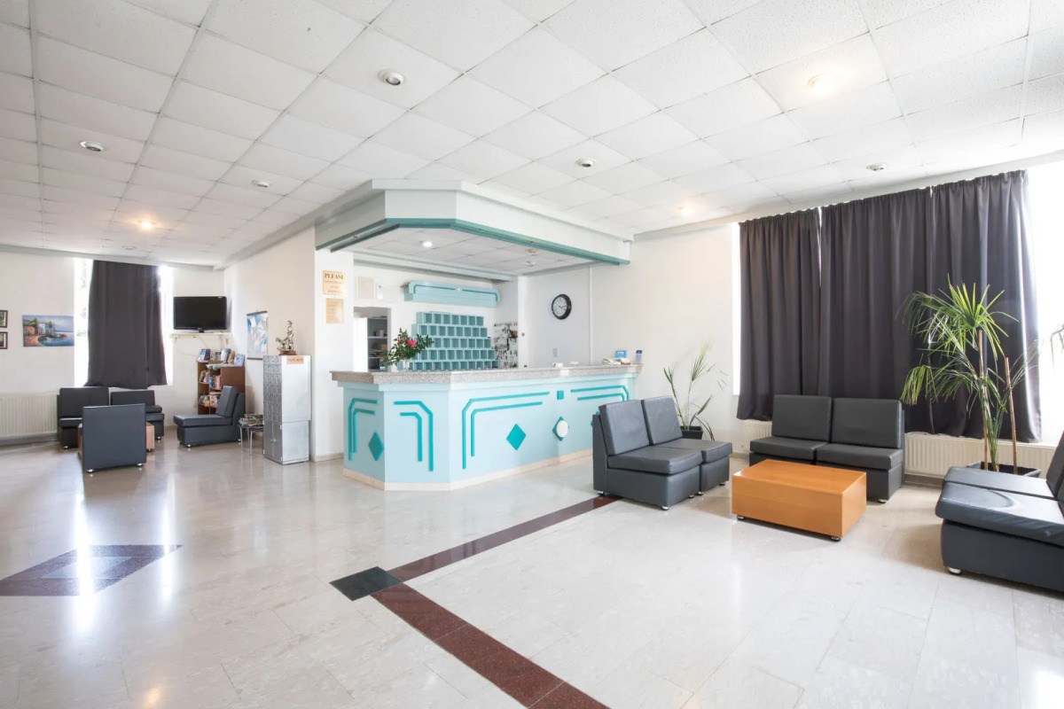 DebbieXenia Hotel Apartments