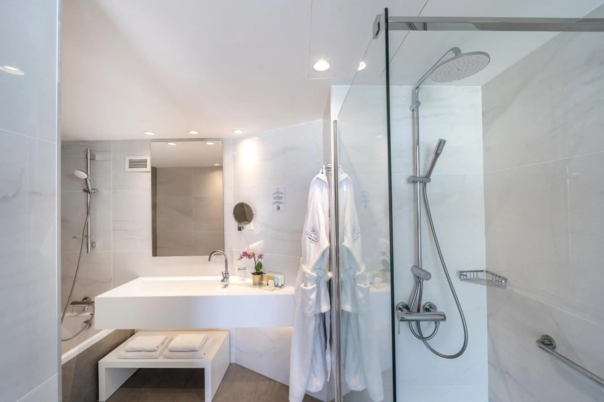 Pavlo Napa Beach Hotel