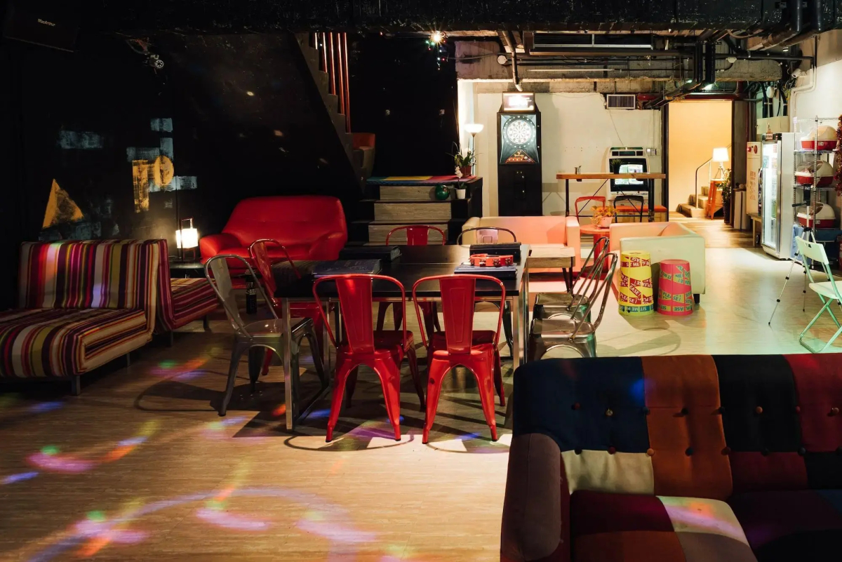 Uno Backpackers Inn