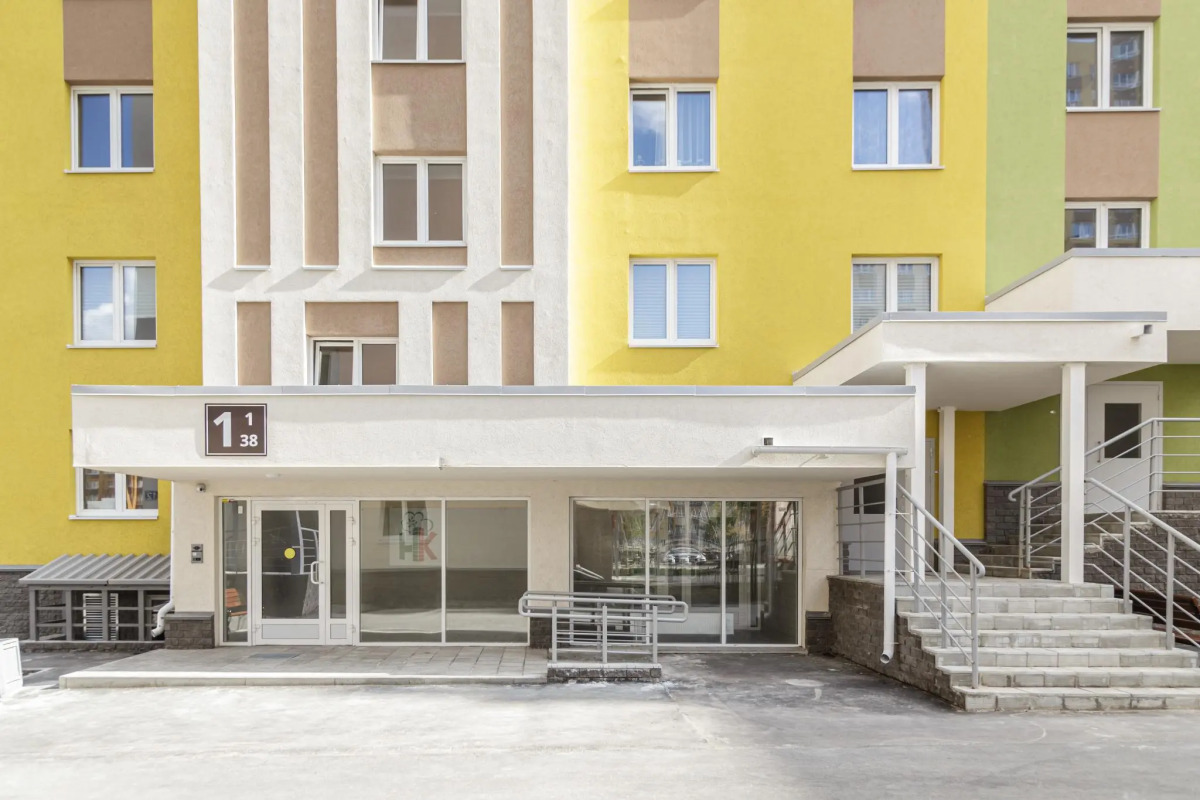 Ночка Сутки на улице Романтиков 11