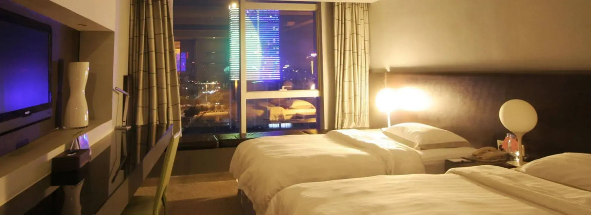 Yi-Wu Commatel Hotel