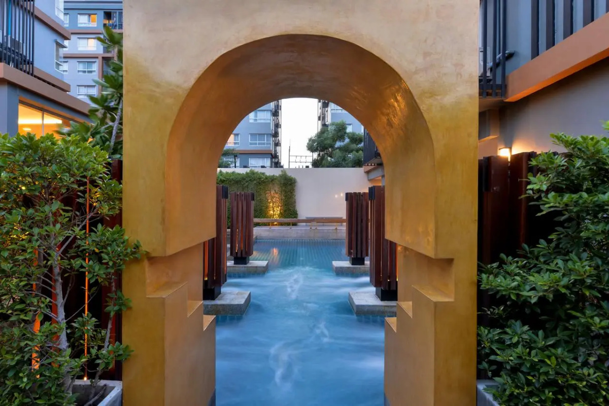 The Grass Serviced Suites by At Mind