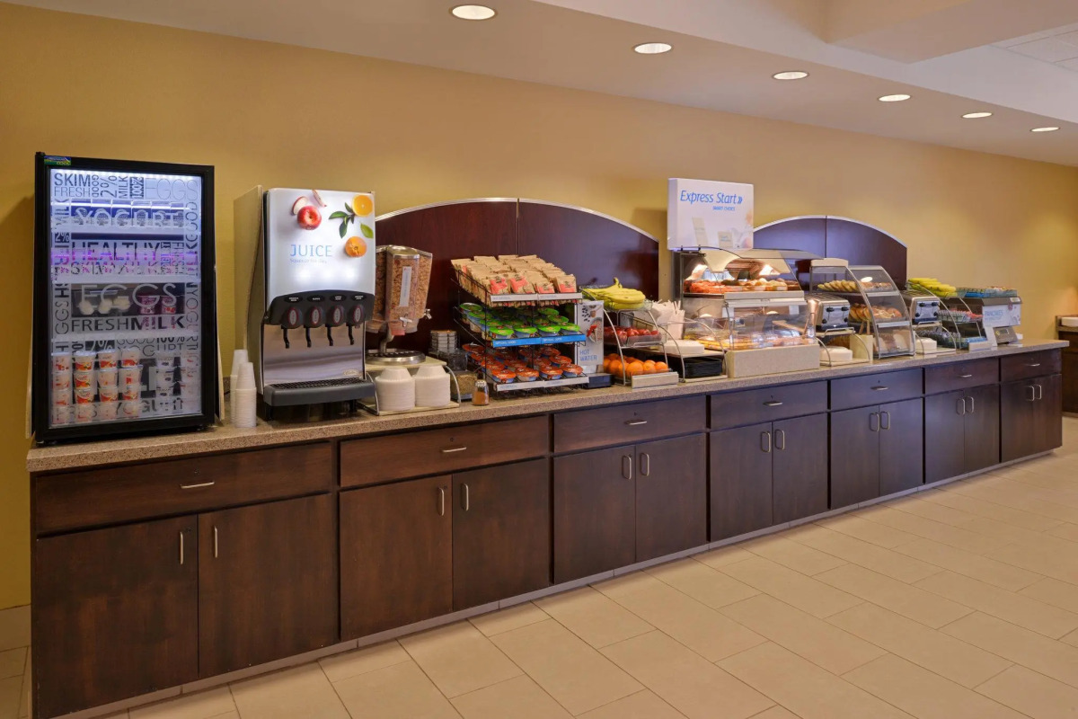 Holiday Inn Express & Suites Page - Lake Powell Area by IHG