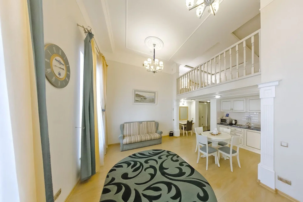 Metro Hotel Apartments