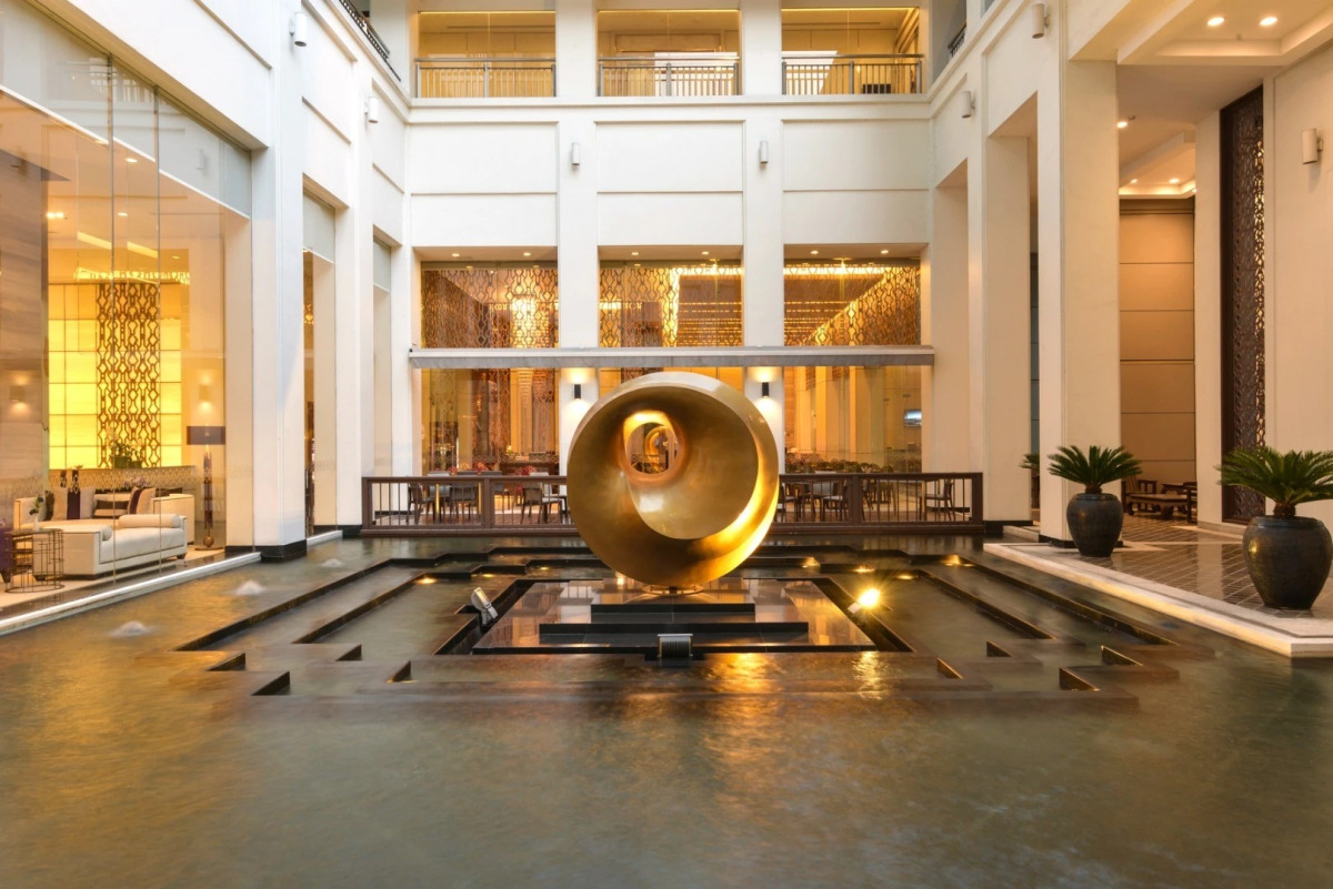 Отель Grande Centre Point Ploenchit