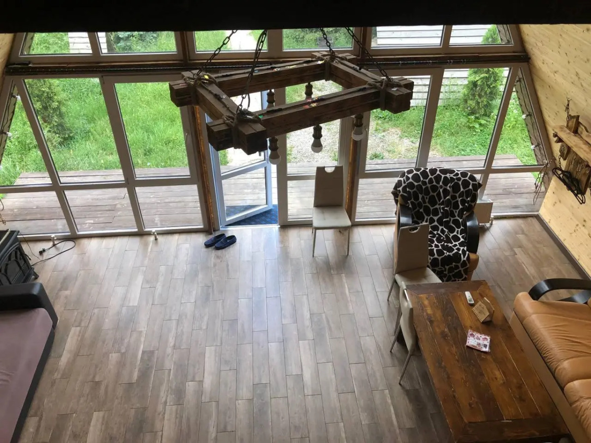 Shale kenje house (Шале кенже хаус)