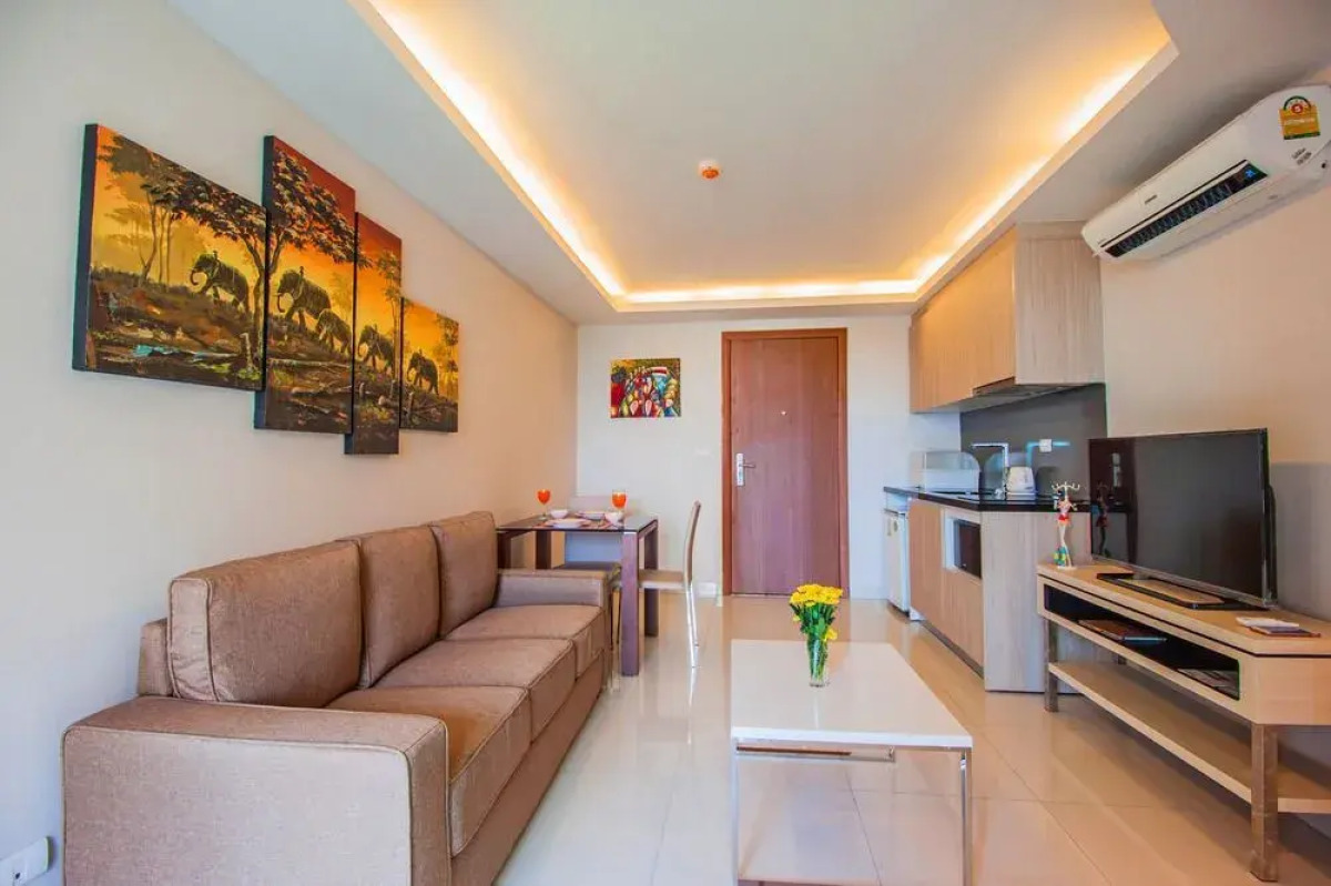 Laguna Bay 2 by Pattaya Sunny Rentals