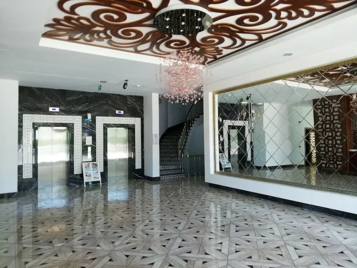 Azura Park Residence