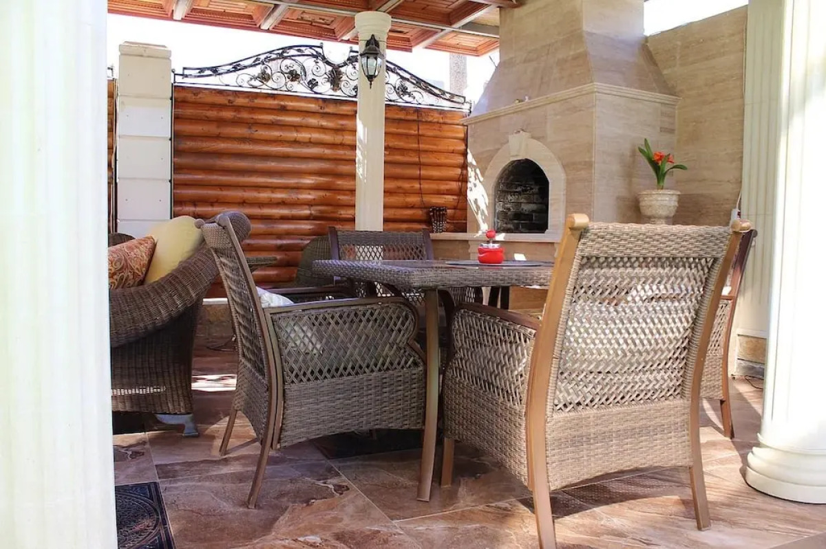 Adler Gold Guest House