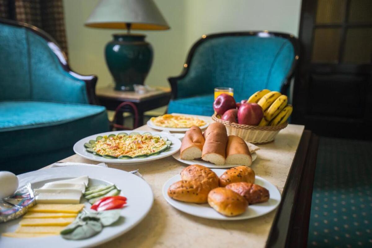 Отель Aura Inn Cairo