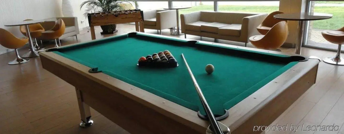 Hotel Victor Pruszków DeSilva