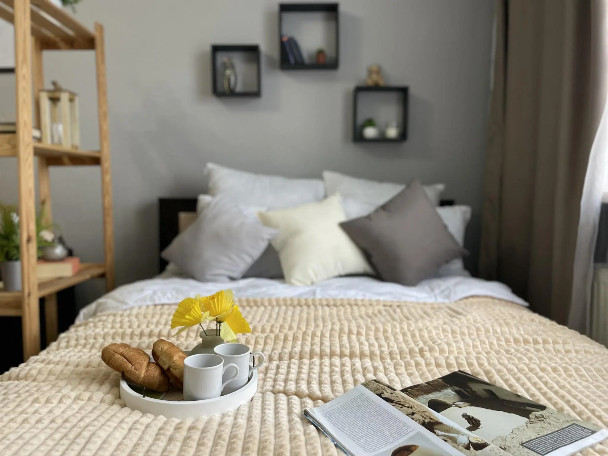 Yousinn (Юсинн) на улице Добролюбова