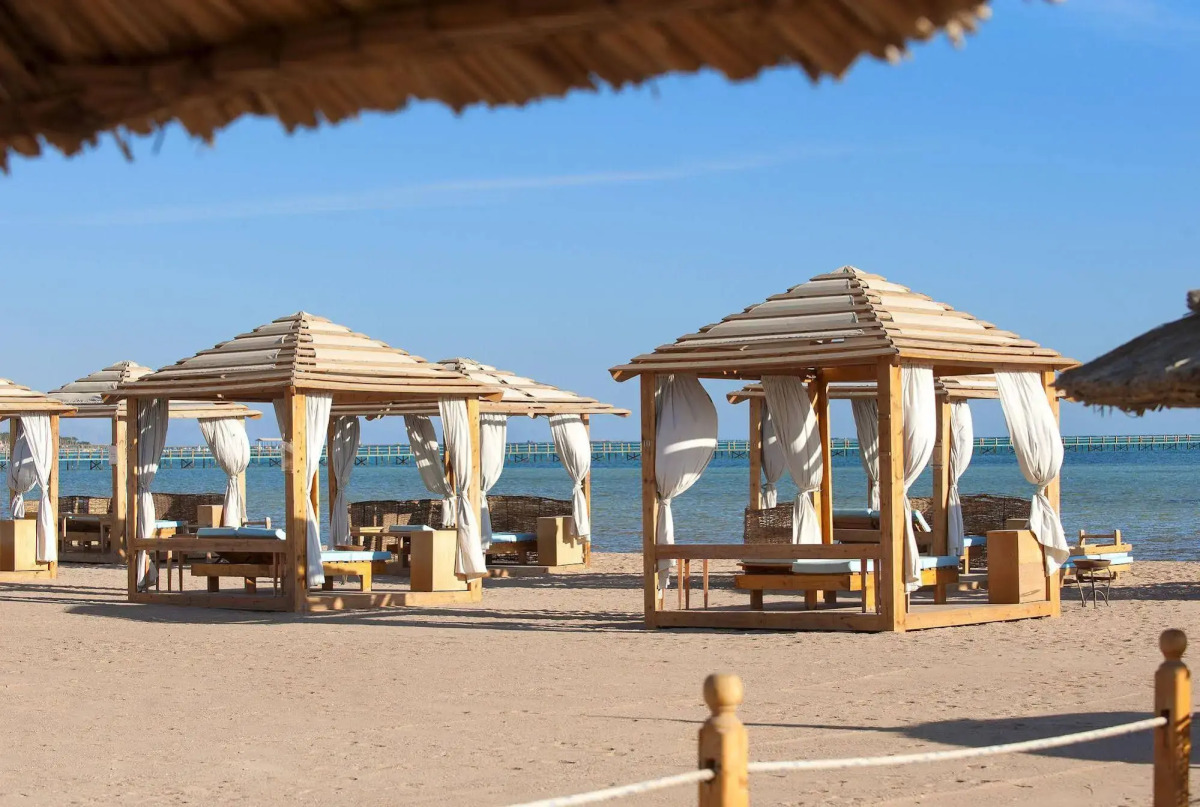 Amwaj Oyoun Resort & Casino