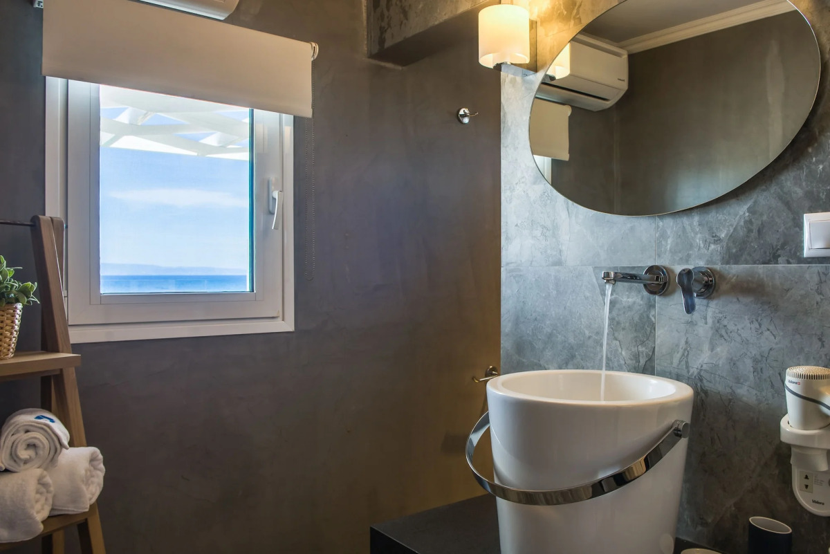 Antigoni Seaside Resort