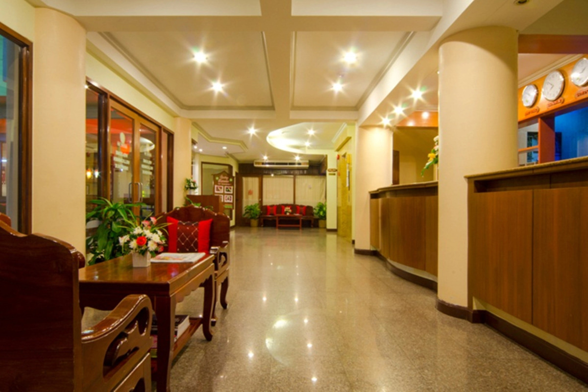 Отель Eastiny Inn