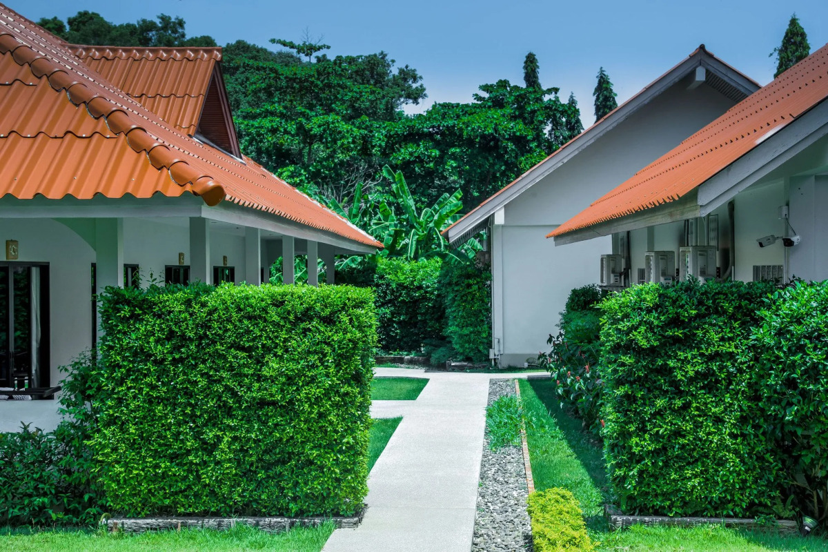 Naiharn Beach Resort