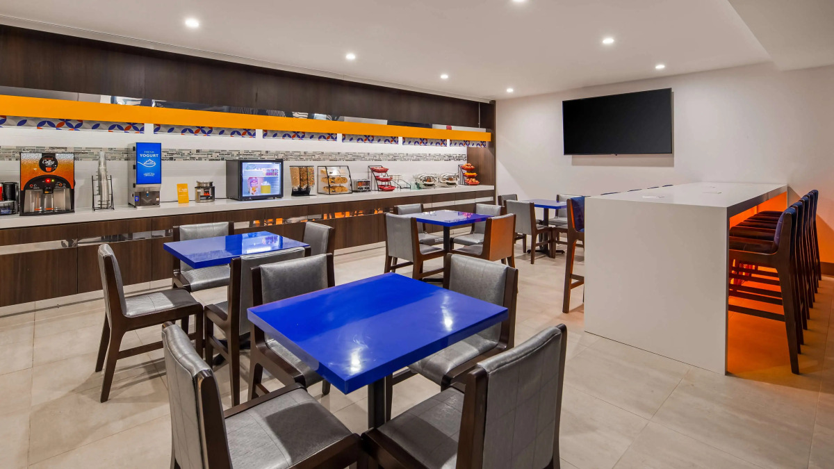 GLō Best Western Brooklyn NYC