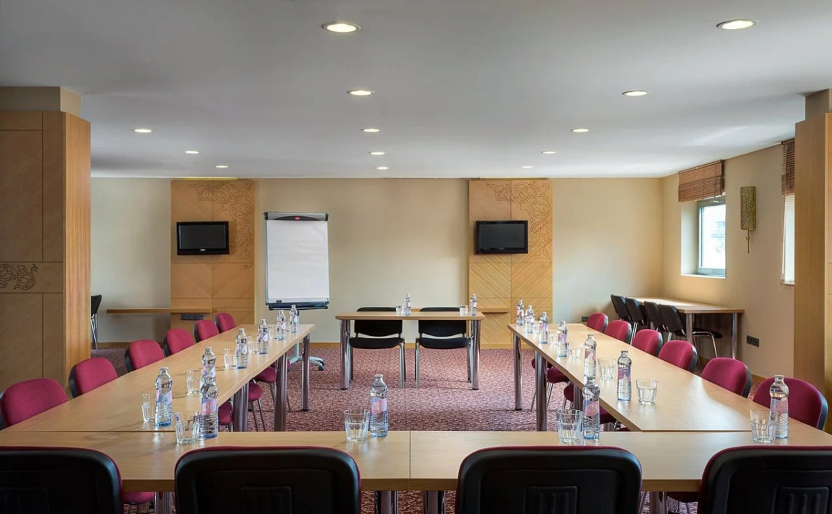 Отель Marmara Hotel Budapest