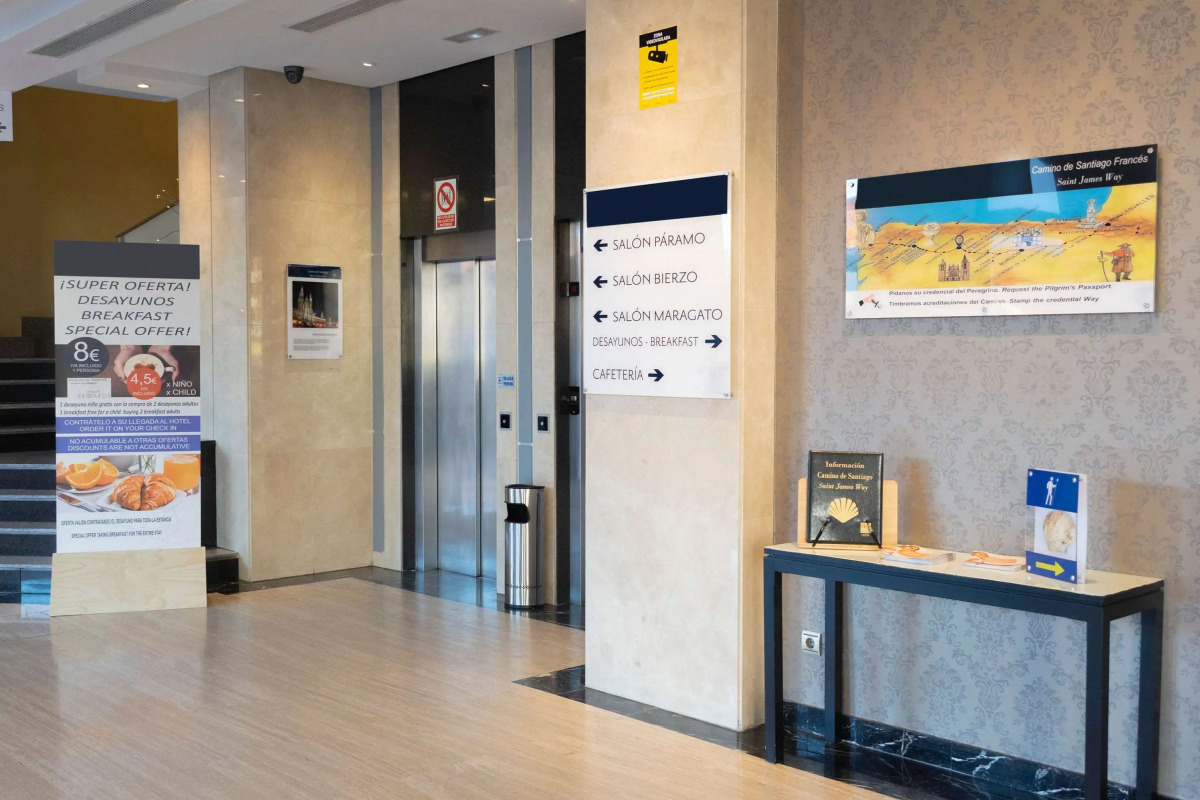 Hotel Zentral Leon Camino