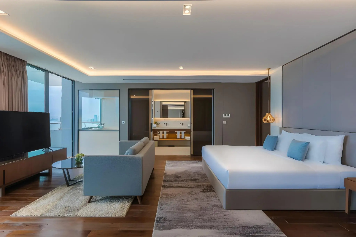 Prince Hotel Da Nang (Formerly Sel de Mer Hotel & Suites)