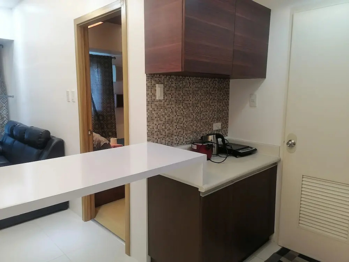 Roxas Blvd Ermita Studio US Embassy Mla