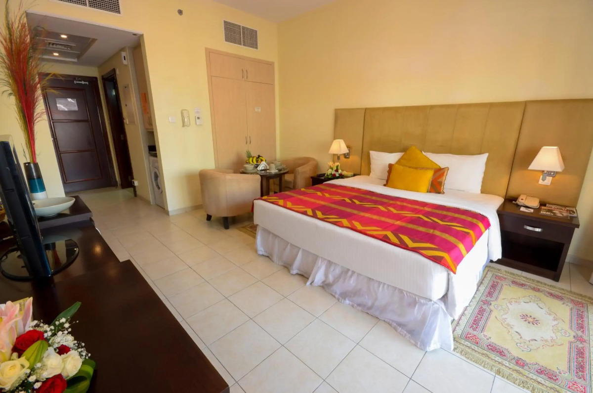 Parkside Suites Hotel Apartment