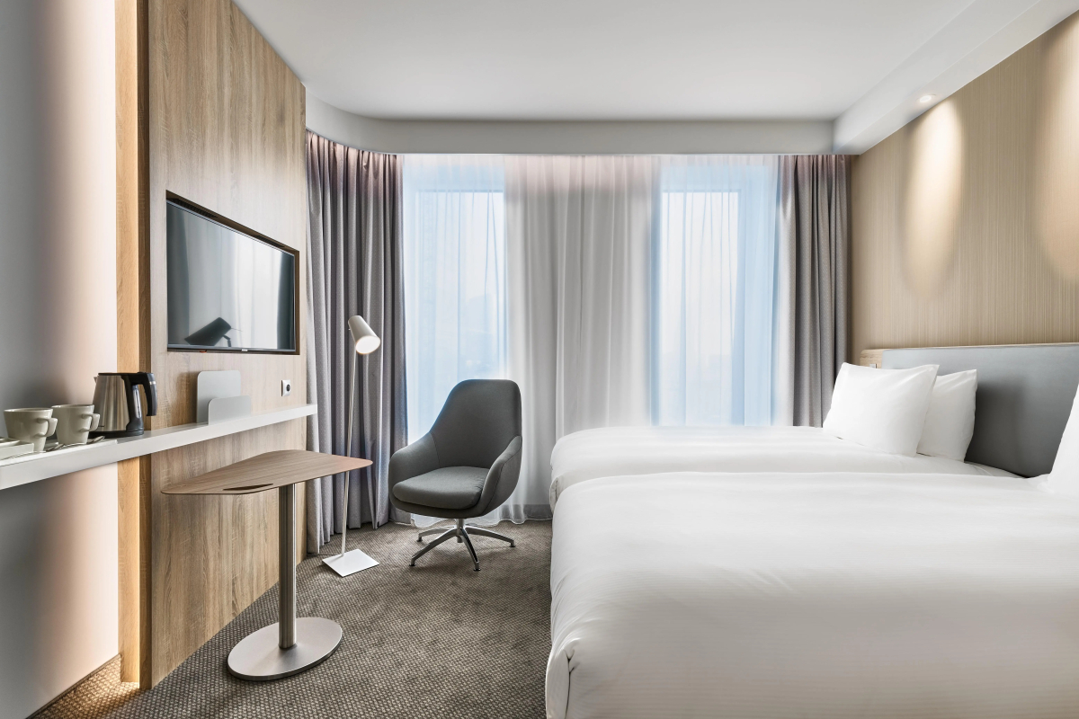 Holiday Inn Express Warsaw - The HUB by IHG