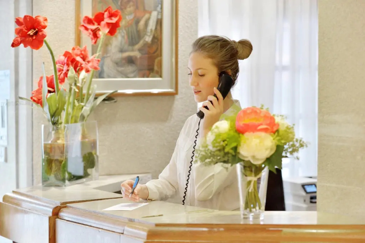 Hôtel Suites Unic Renoir Saint Germain