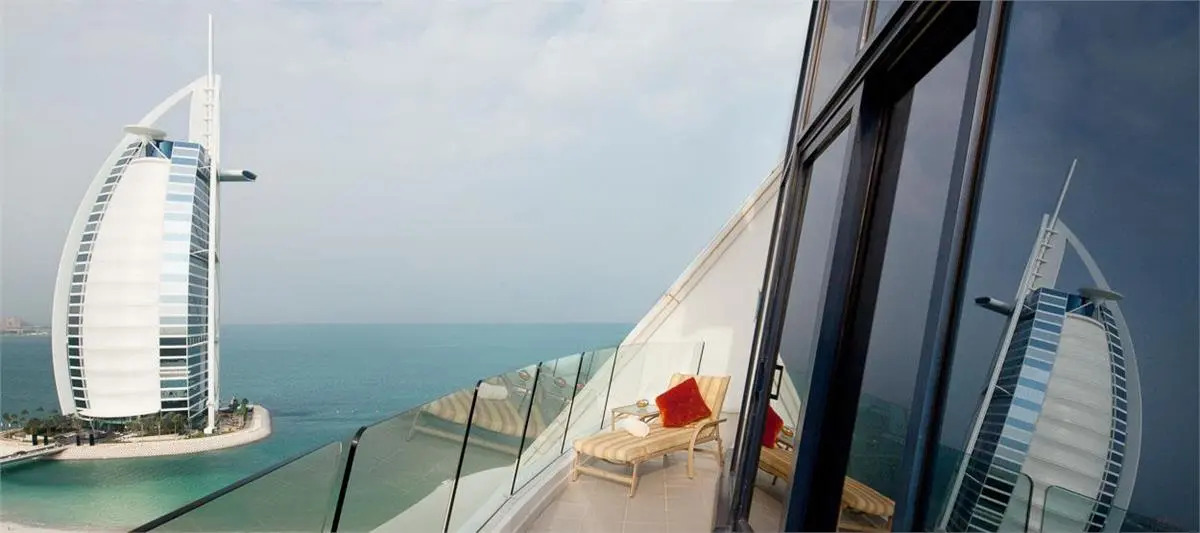 Jumeirah Beach Hotel Dubai