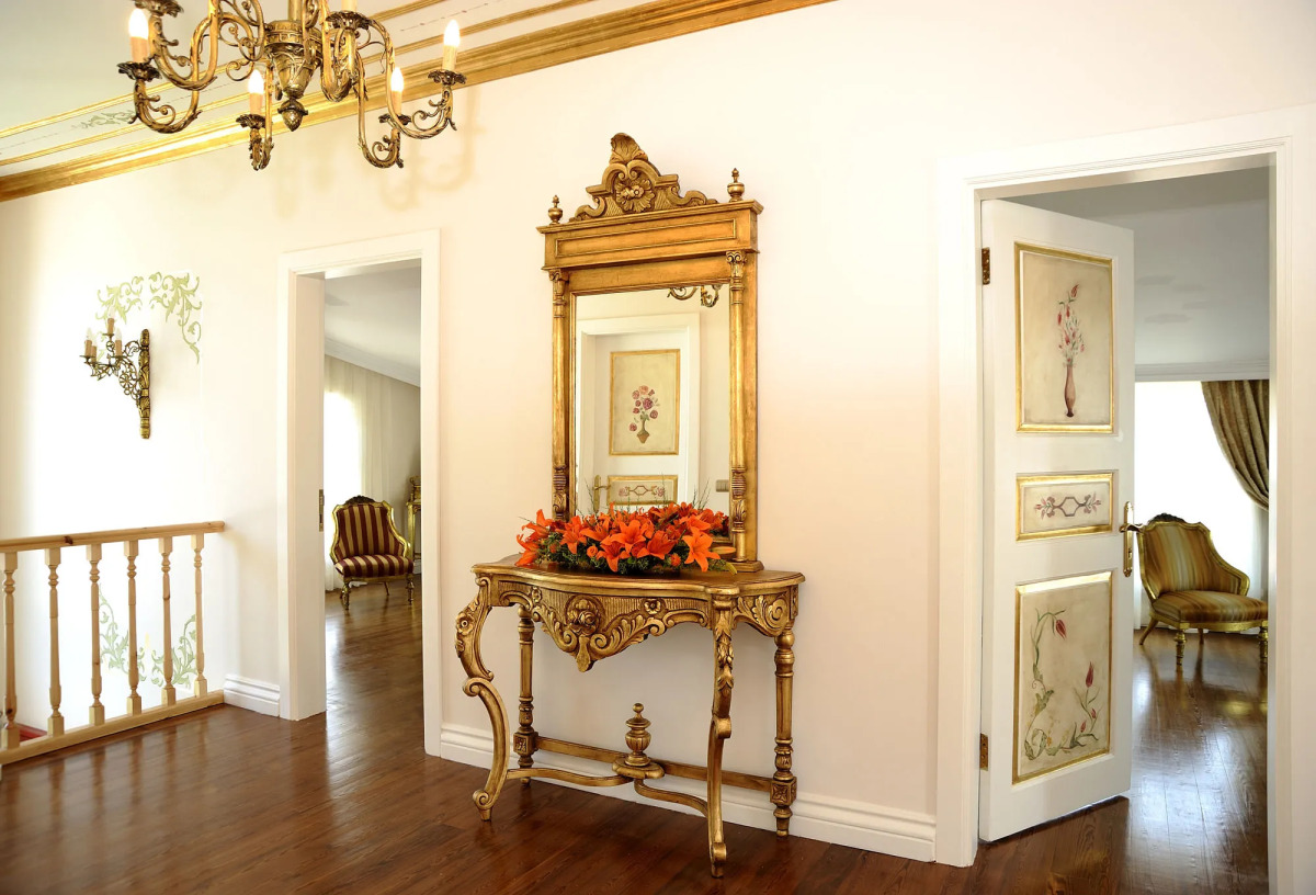 Erten Konak - Special Class