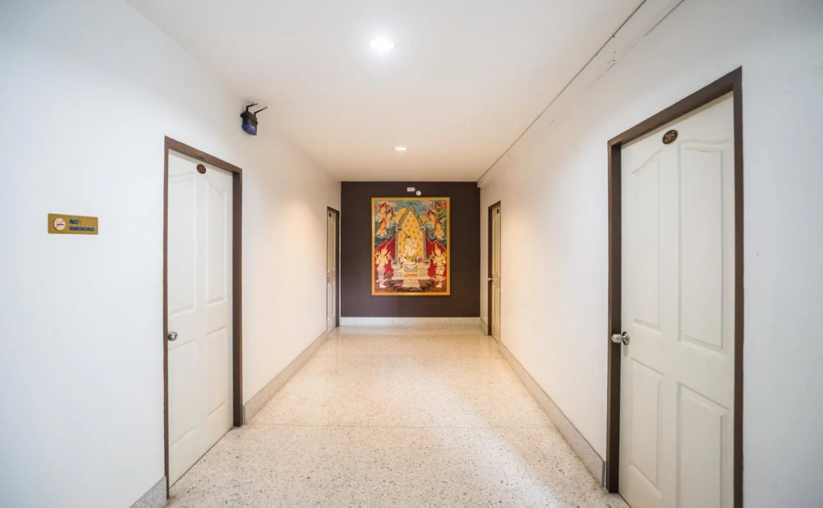 The Fifth Residence Hotel