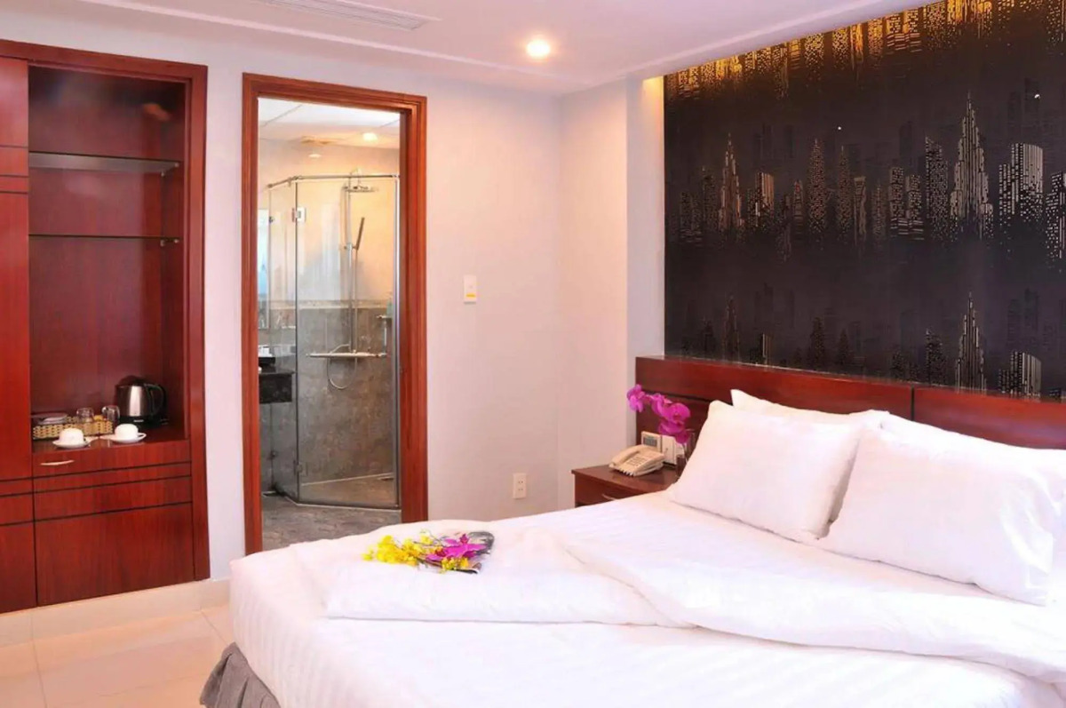 White Lotus Hotel Saigon