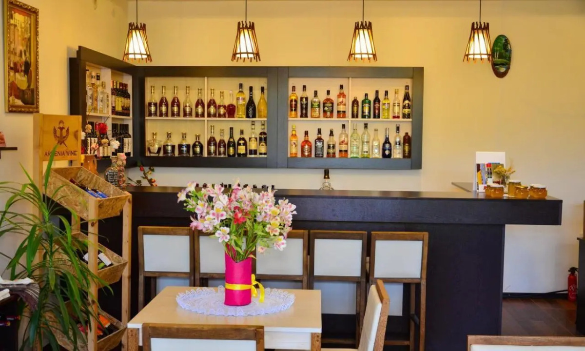 Отель Yeghevnut