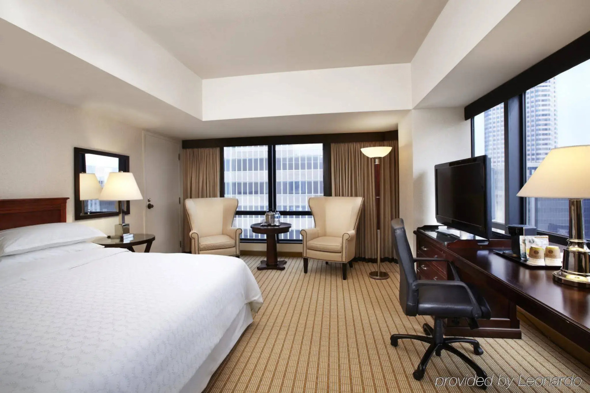 Sheraton Grand Los Angeles