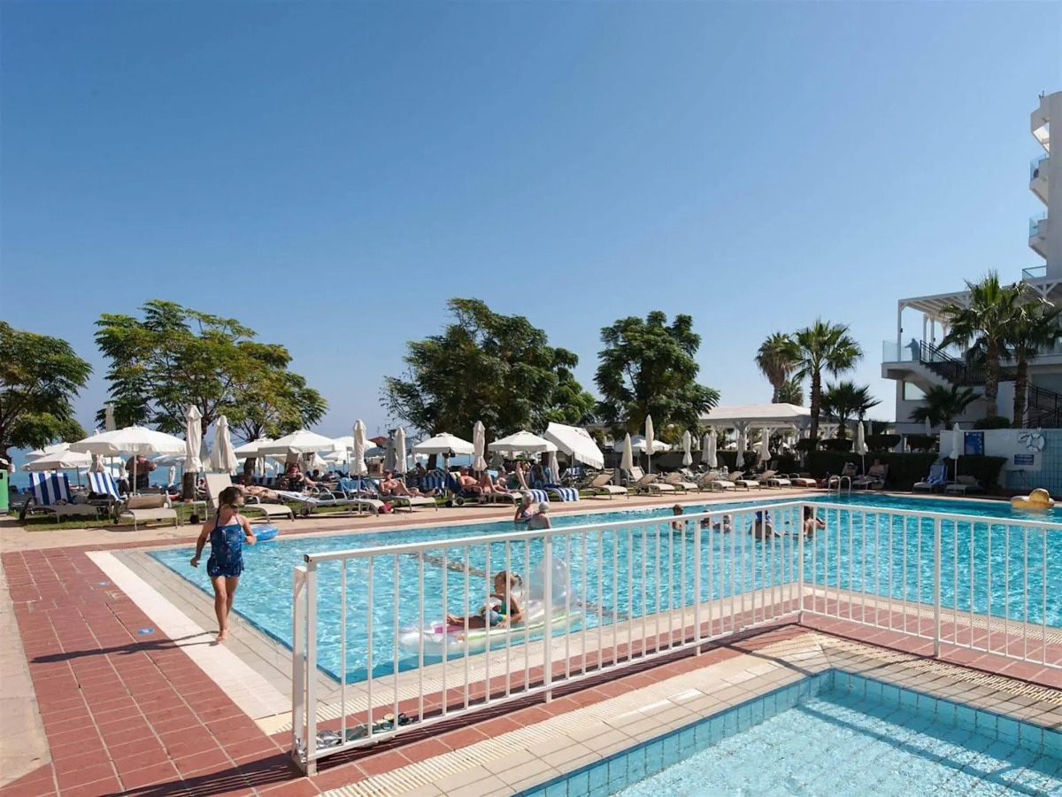 Iliada Beach Hotel
