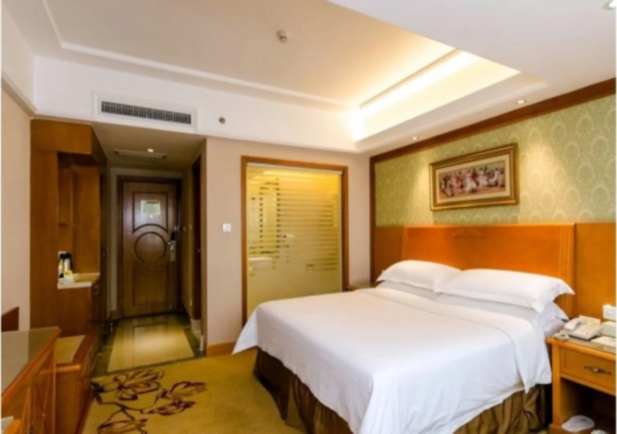 Vienna Hotel Shenzhen Fuhua Road