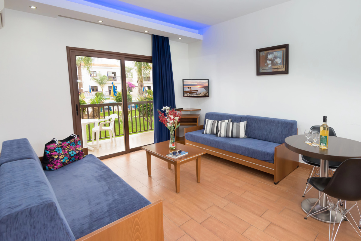 Loutsiana Hotel Apts