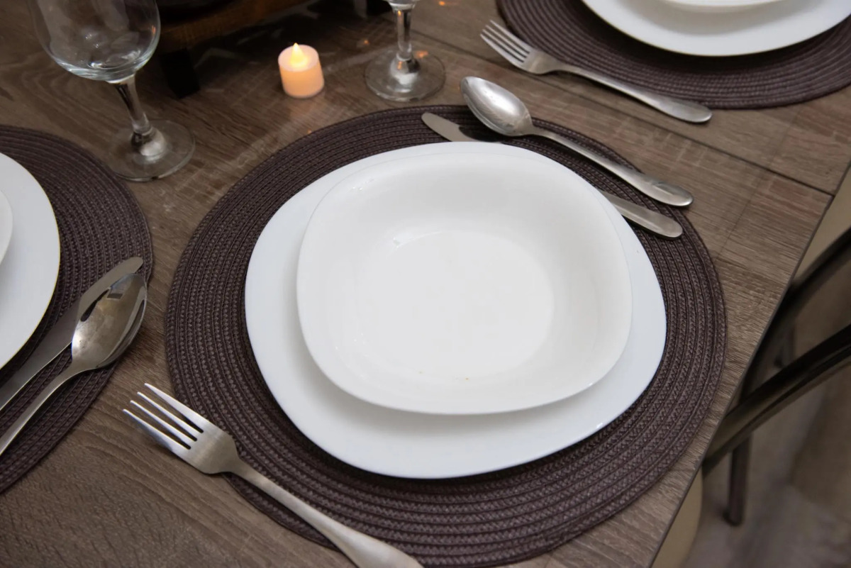 Bon voyage на улице Даниялова