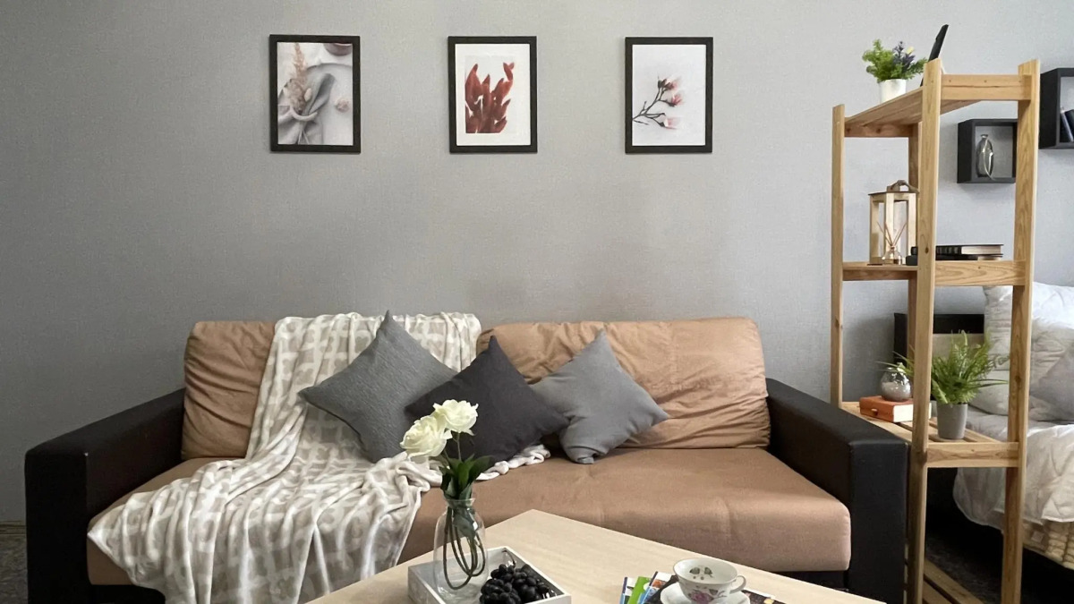 Yousinn (Юсинн) на улице Добролюбова