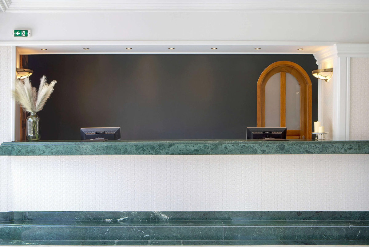 Отель Ramada by Wyndham, Athens Club Attica Riviera