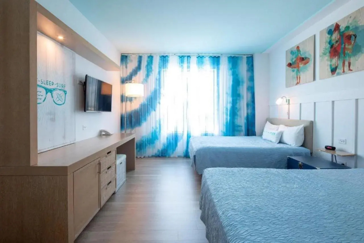 Universal's Endless Summer Resort - Surfside Inn and Suites