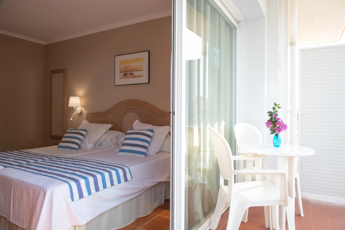 Hotel Dwo Les Palmeres