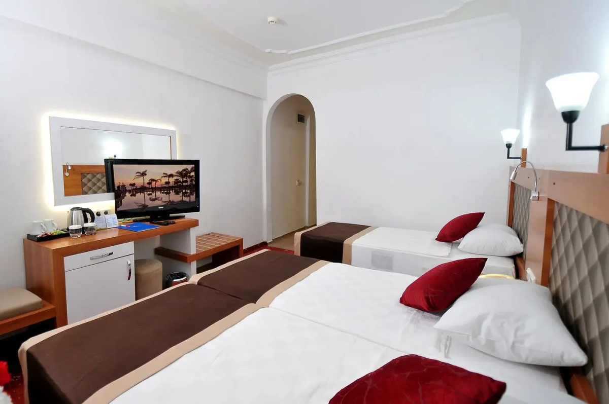 Ramira Beach Hotel